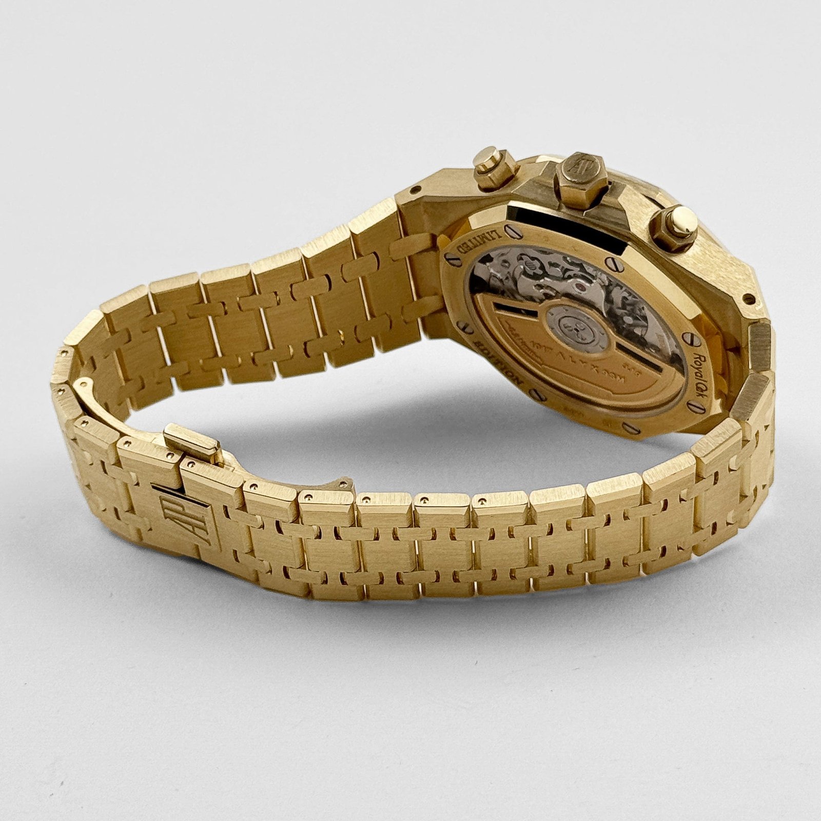Audemars Piguet Royal Oak Chronograph 26240BA.OO.1320BA.01 '1017 ALYX 9SM' Yellow Gold Limited Edition of 202 - Image 10