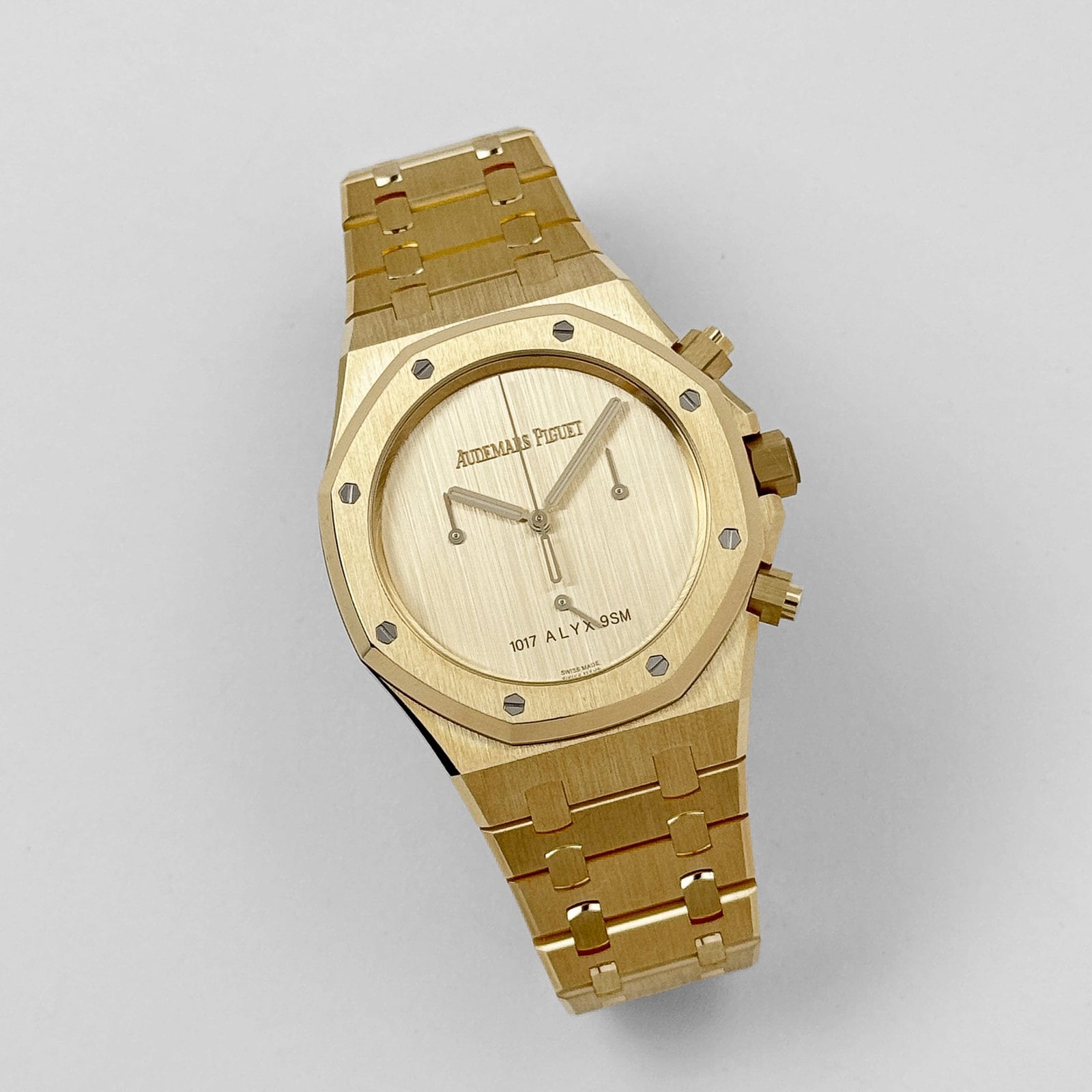 Audemars Piguet Royal Oak Chronograph 26240BA.OO.1320BA.01 '1017 ALYX 9SM' Yellow Gold Limited Edition of 202 - Image 7