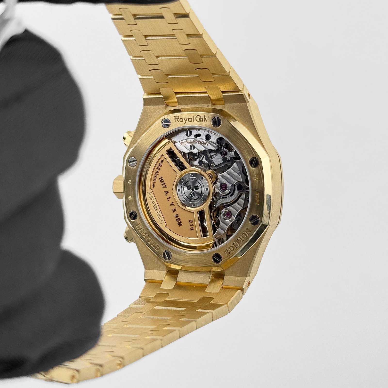 Audemars Piguet Royal Oak Chronograph 26240BA.OO.1320BA.01 '1017 ALYX 9SM' Yellow Gold Limited Edition of 202 - Image 12