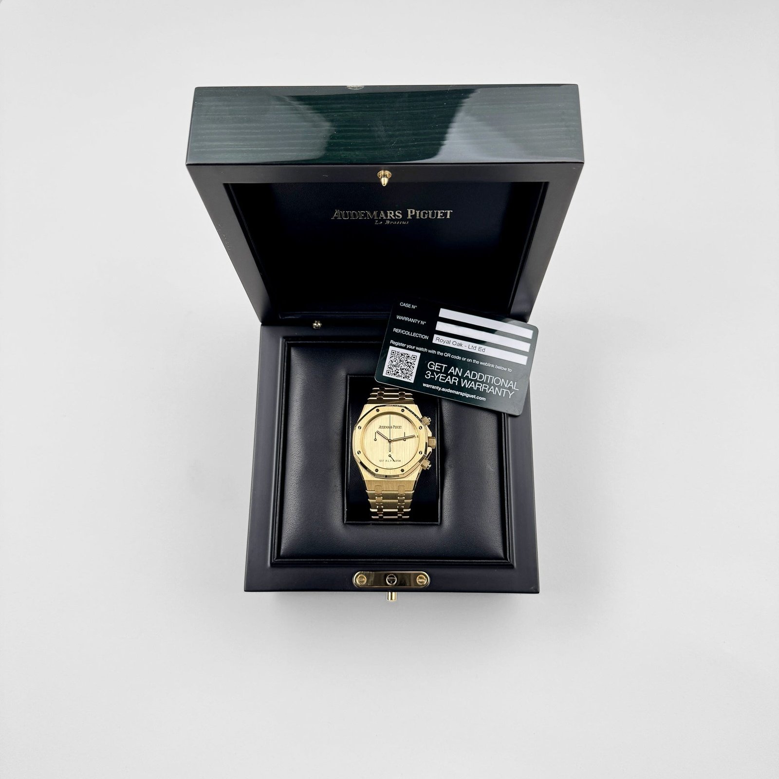 Audemars Piguet Royal Oak Chronograph 26240BA.OO.1320BA.01 '1017 ALYX 9SM' Yellow Gold Limited Edition of 202 - Image 14