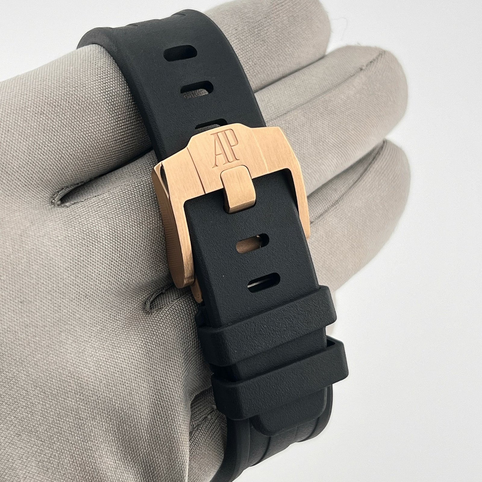 Audemars Piguet Royal Oak Offshore 26238OK.OO.A002CA.01 Chronograph Rose Gold Black Dial (2022) - Image 11
