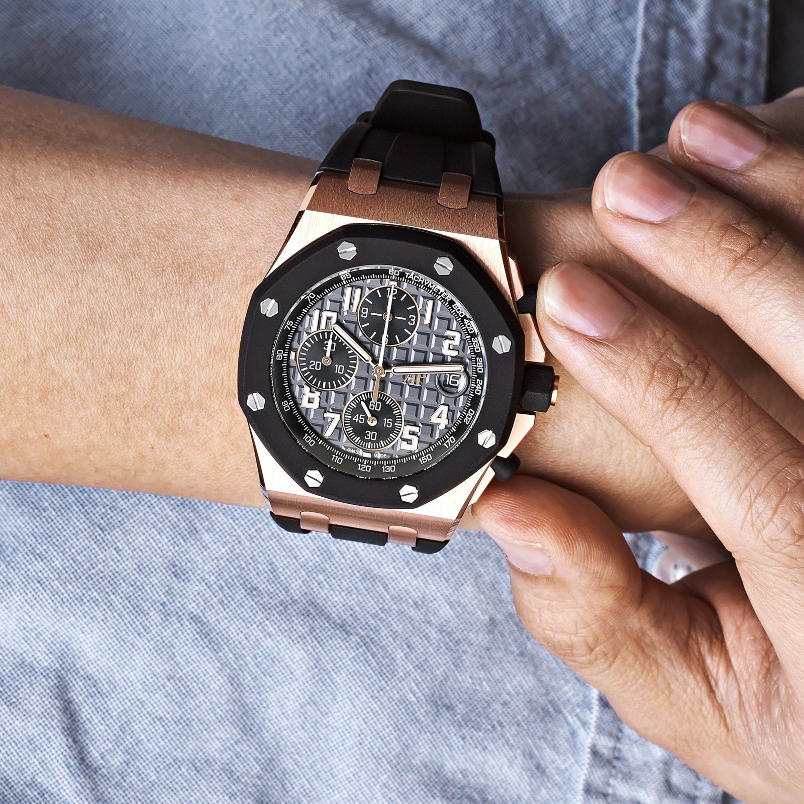 Audemars Piguet Royal Oak Offshore 26238OK.OO.A002CA.01 Chronograph Rose Gold Black Dial (2022) - Image 2