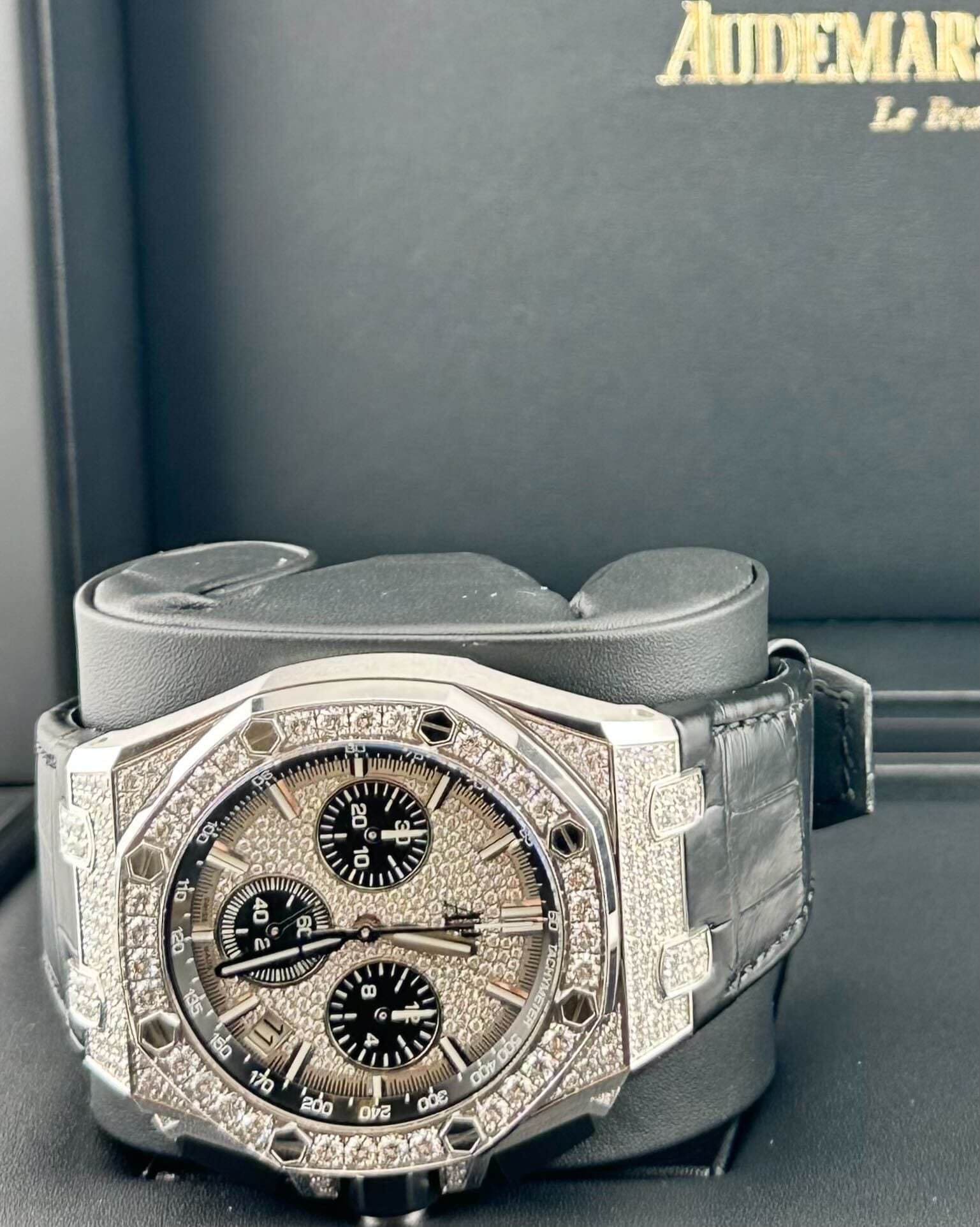 Audemars Piguet Royal Oak Offshore 26423BC.ZZ.D002CA.01 Chronograph Diamond Case And Bezel - Image 4