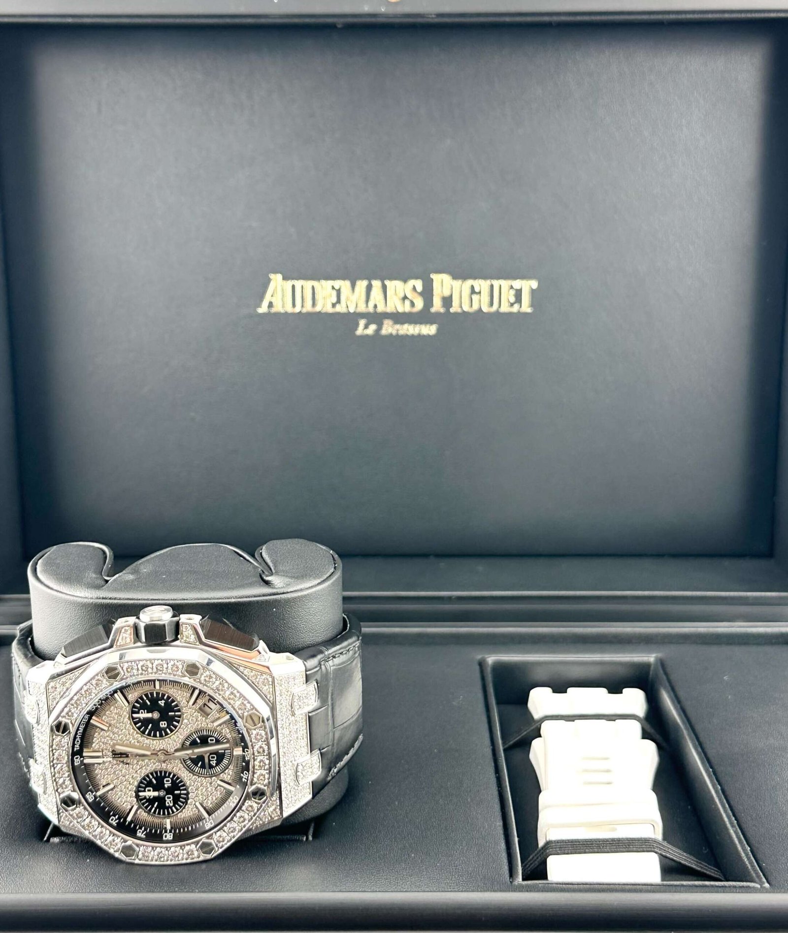 Audemars Piguet Royal Oak Offshore 26423BC.ZZ.D002CA.01 Chronograph Diamond Case And Bezel - Image 5