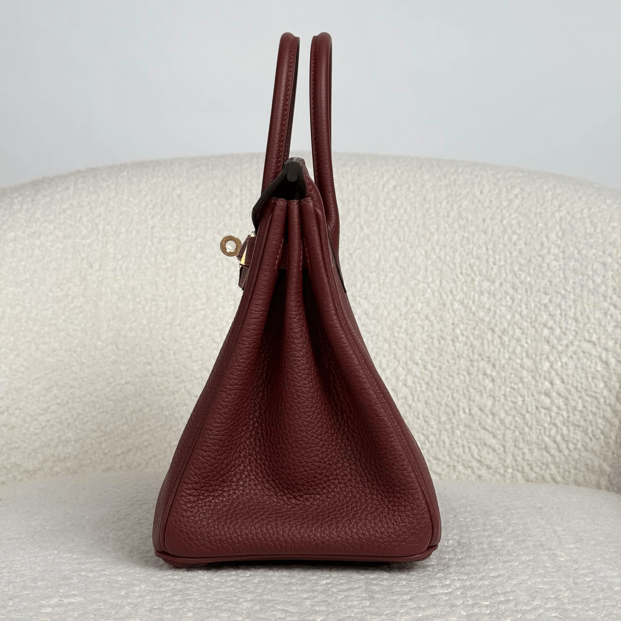 Hermès Rouge H Birkin 25 Togo Gold Hardware - Image 5