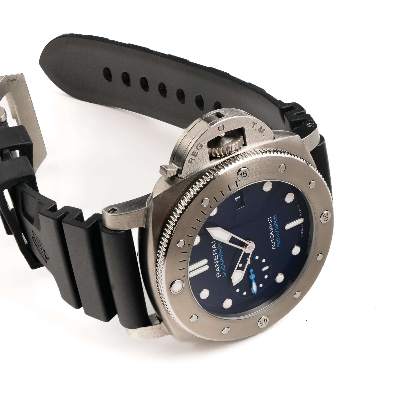 Panerai Submersible PAM02692 BMG-TECH Blue Dial (2024) - Image 6