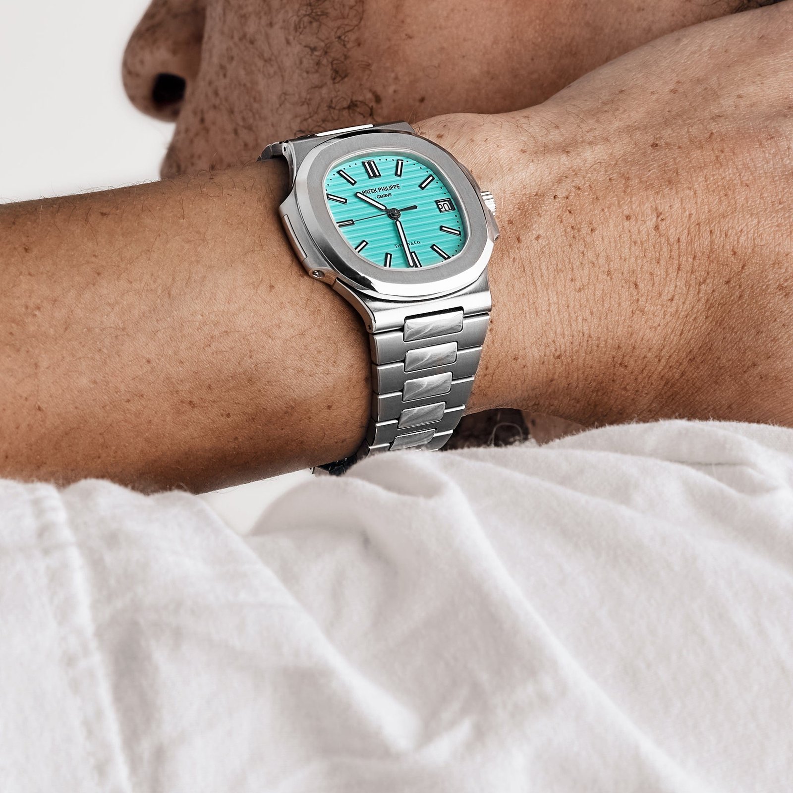 Patek Philippe Nautilus 5711/1A-018 'Tiffany & Co.' Blue Dial - Image 2