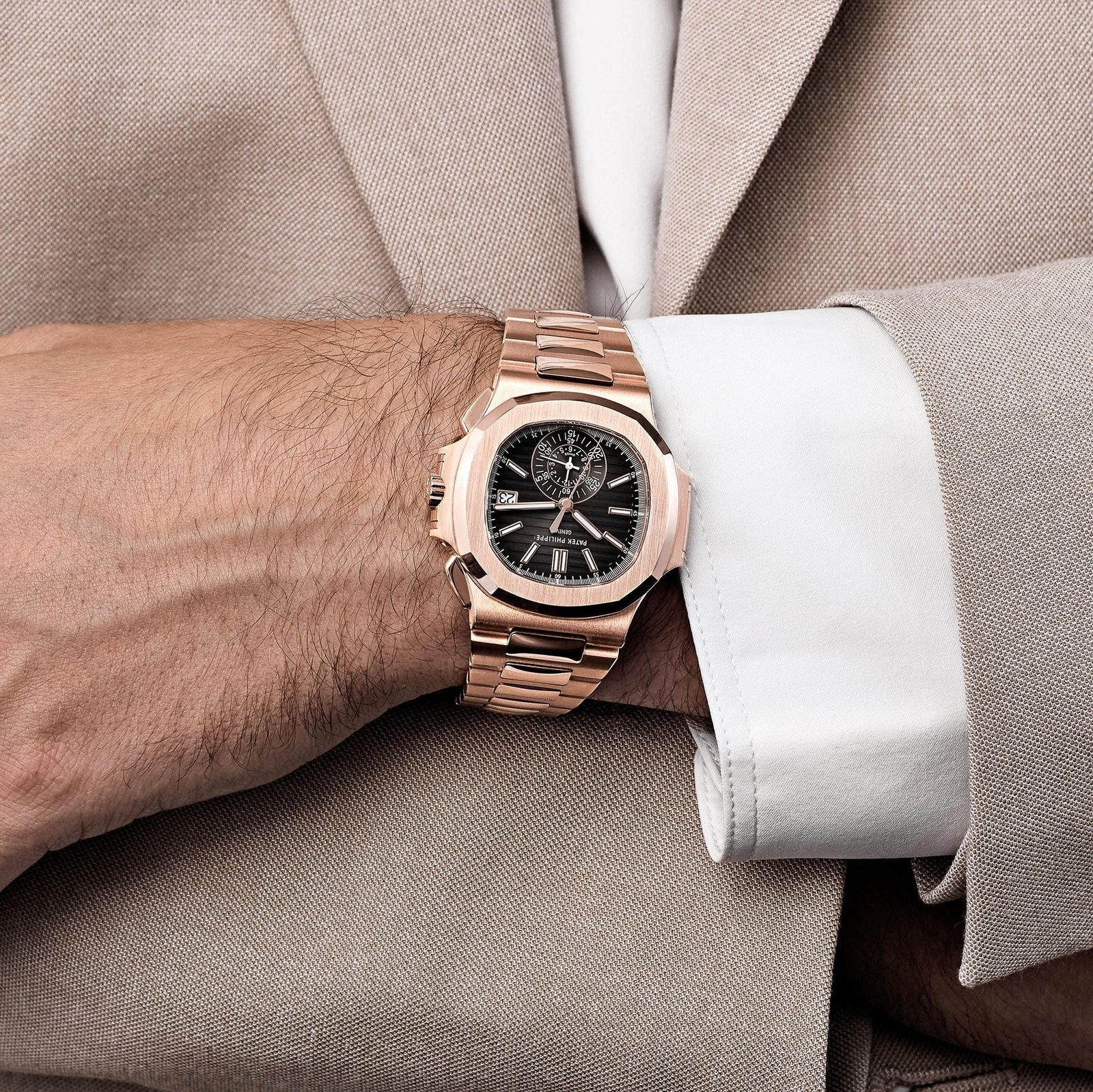 Patek Philippe Nautilus 5980/1R-001 Chronograph Rose Gold (2020) - Image 3