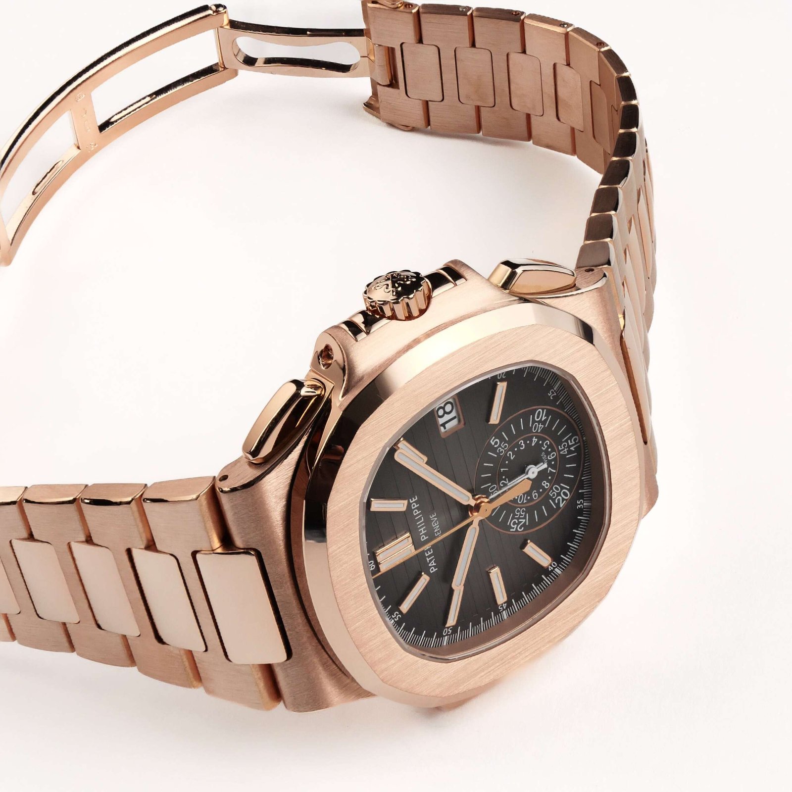 Patek Philippe Nautilus 5980/1R-001 Chronograph Rose Gold (2020) - Image 6