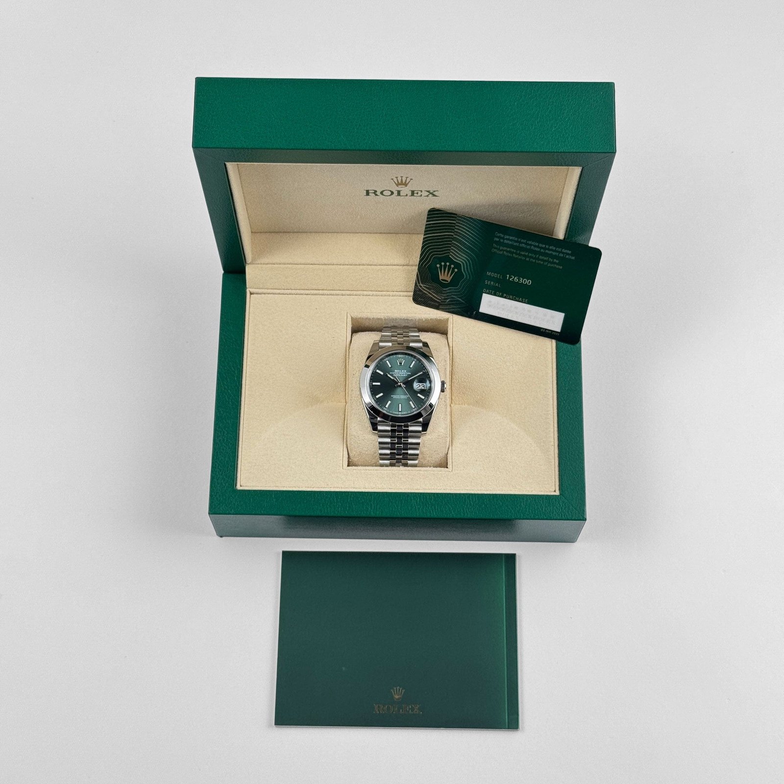 Rolex Datejust 41 126300 Stainless Steel Green Dial Jubilee (2025) - Image 12