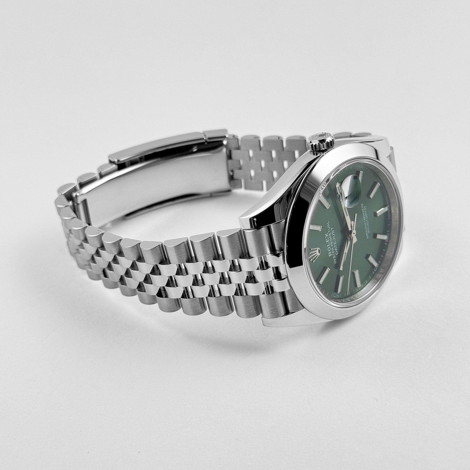 Rolex Datejust 41 126300 Stainless Steel Green Dial Jubilee (2025) - Image 5