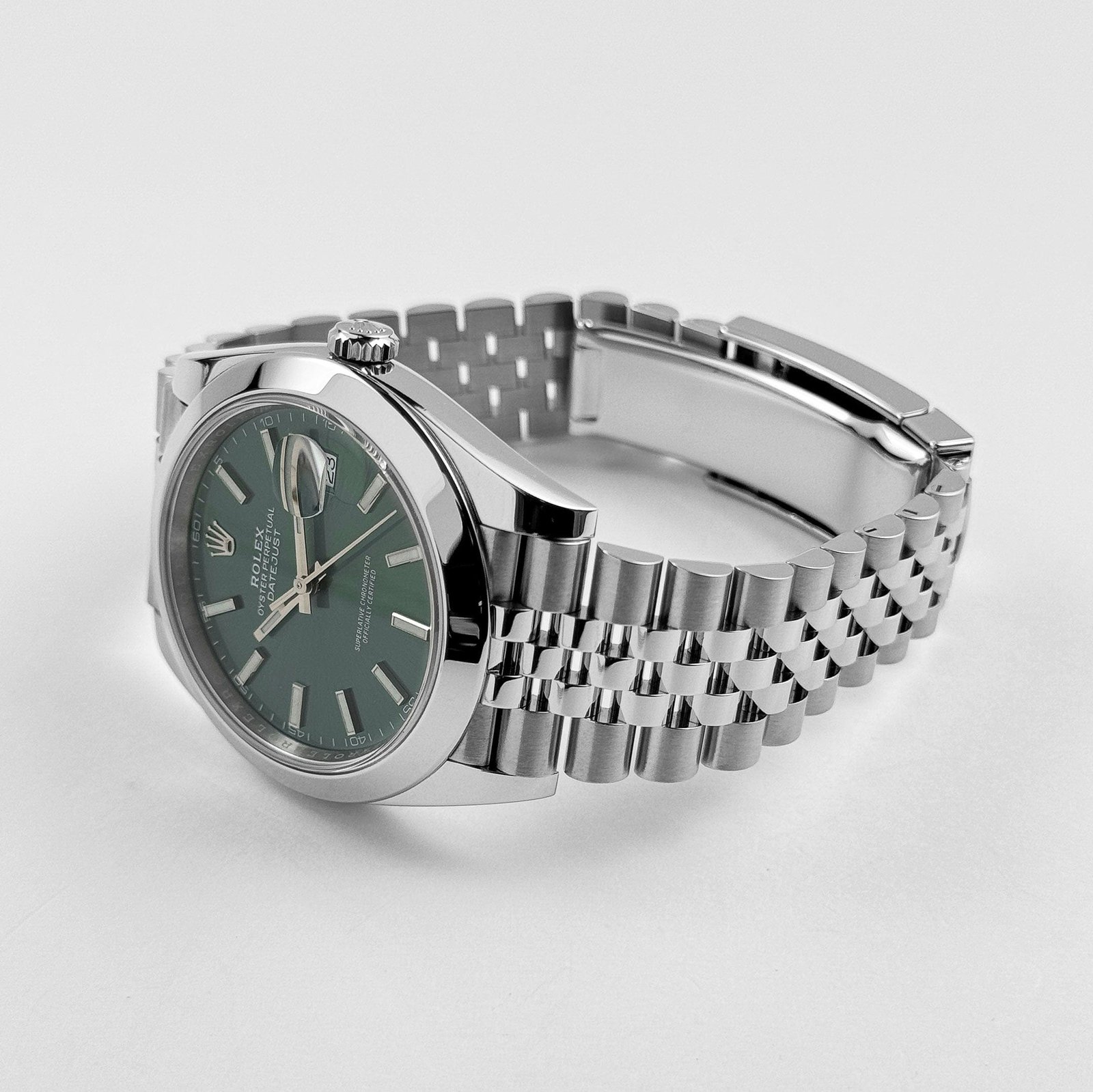 Rolex Datejust 41 126300 Stainless Steel Green Dial Jubilee (2025) - Image 4