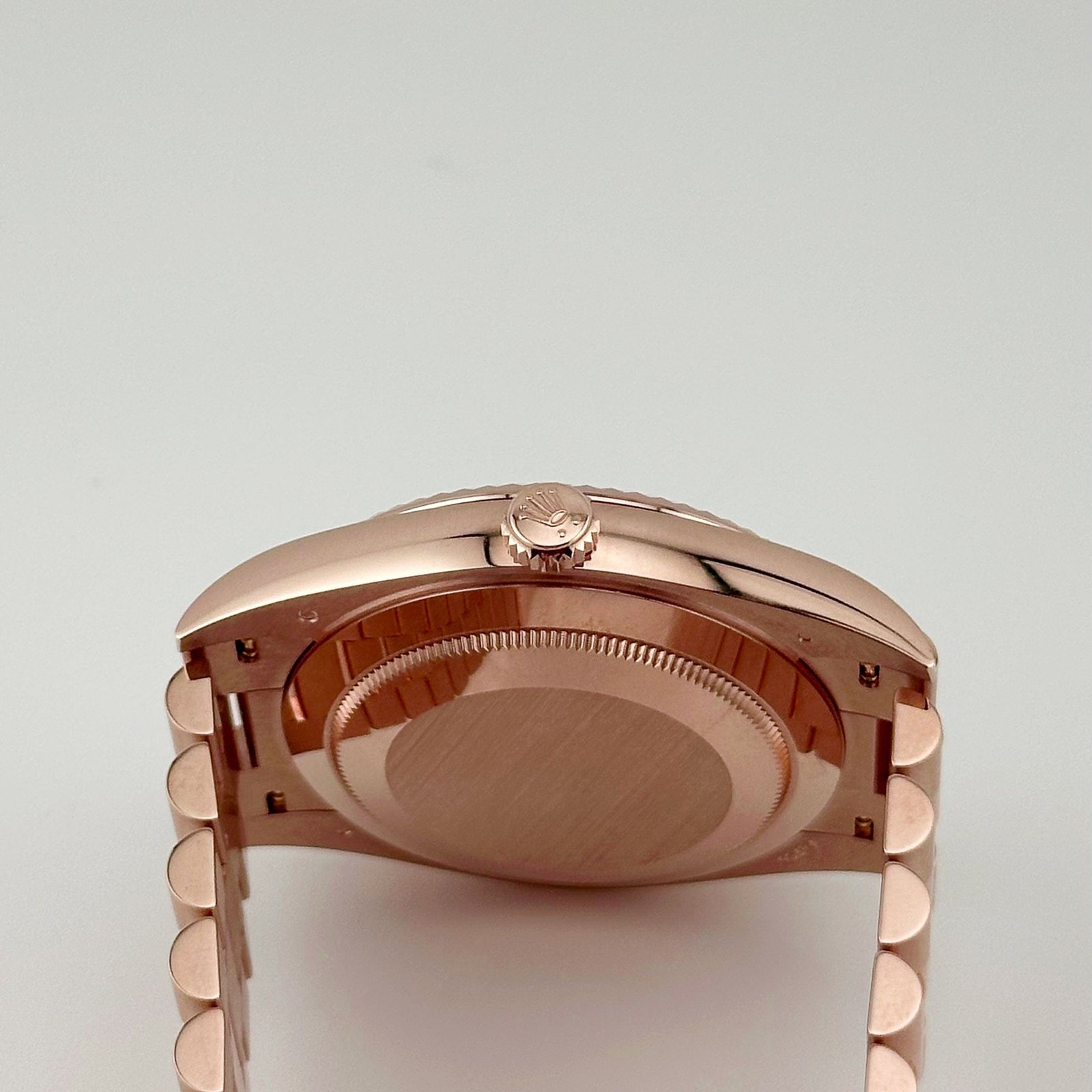 Rolex Day-Date 40 228235 Rose Gold Chocolate Baguette Diamond Dial (2025) - Image 6