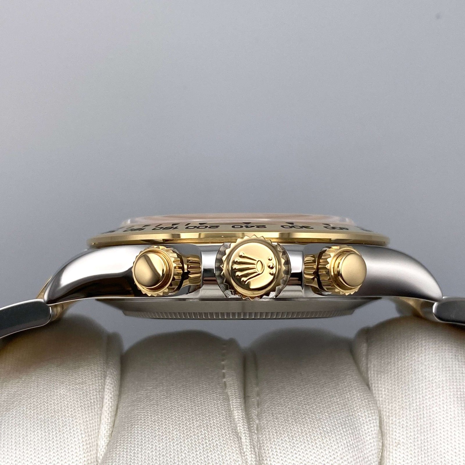 Rolex Daytona 116503 Yellow Gold Stainless Steel Mother of Pearl Diamond Dial - Image 4