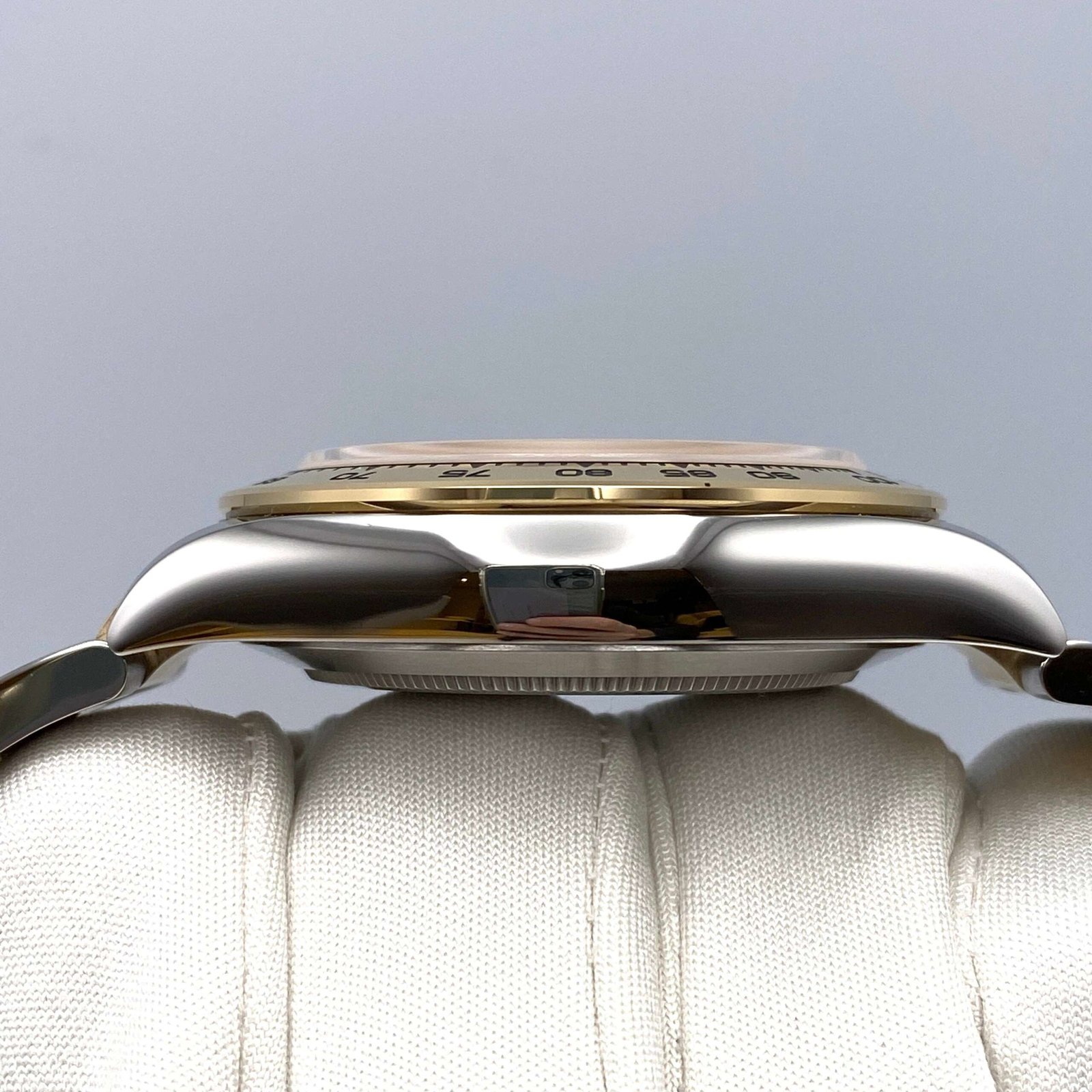Rolex Daytona 116503 Yellow Gold Stainless Steel Mother of Pearl Diamond Dial - Image 5