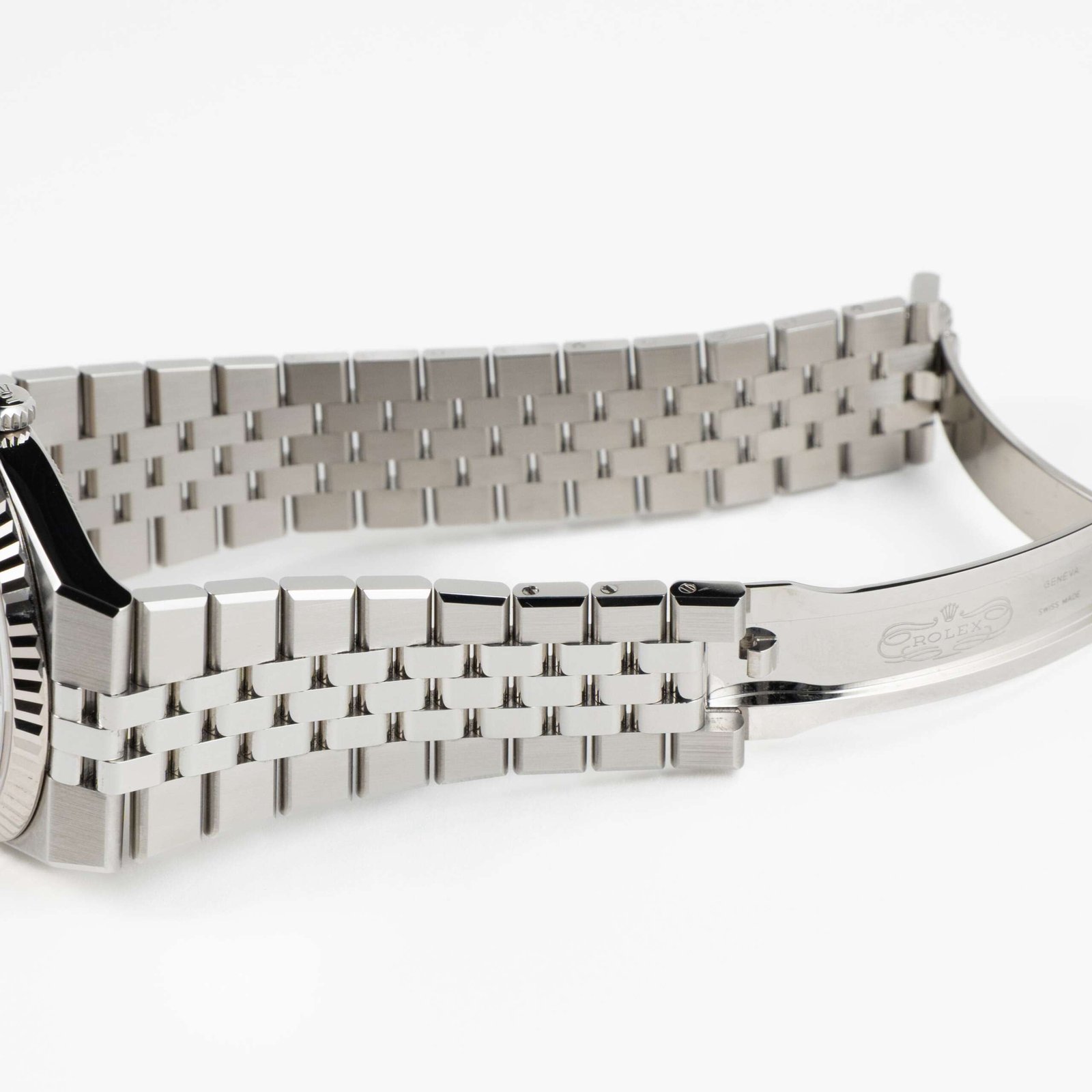 Rolex Land-Dweller 127334 Stainless Steel Intense White Dial (2025) - Image 10
