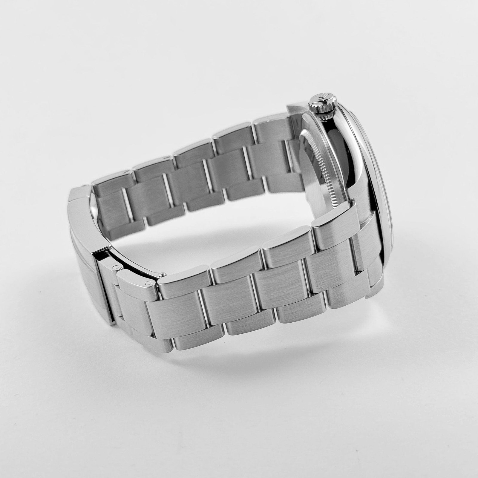 Rolex Oyster Perpetual 41 124300 Stainless Steel Coral Red Dial (2021) - Image 8